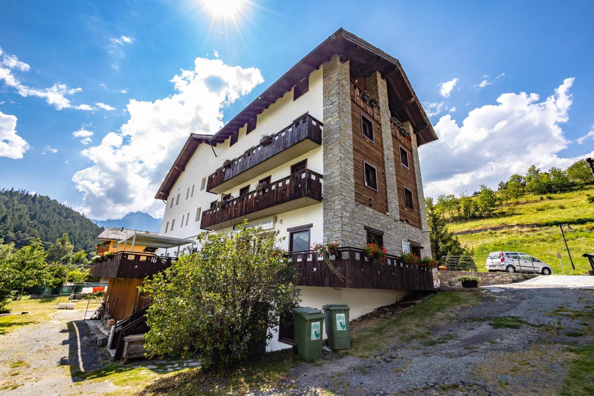 Hotel&Restaurant Saint Nicolas Gran Paradiso Exterior foto